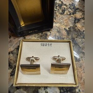 Vintage Swank Gold Tone Cufflinks w/ Box USA Made